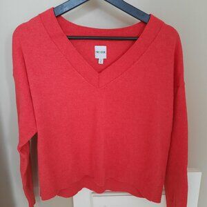 Nik + Zoe red cropped V-neck sweater